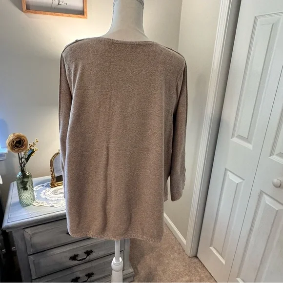 Rafaella Women's lightweight sweater button detailed sleeves size 3X - Picture 3 of 8